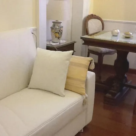 Palazzo Salini - Familiare Apartmán